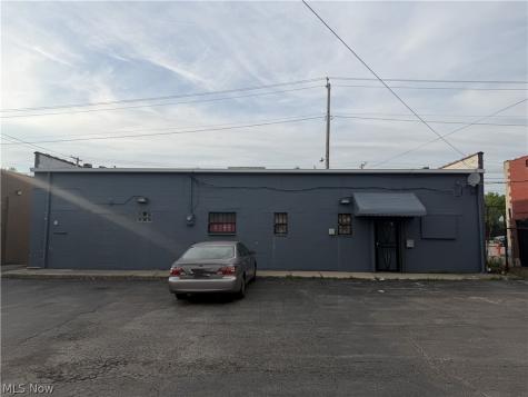 17320 Harvard Avenue Cleveland OH 44128