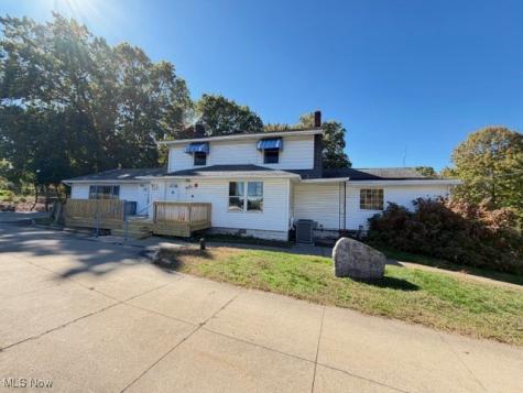 2470 Massillon Road Akron OH 44312