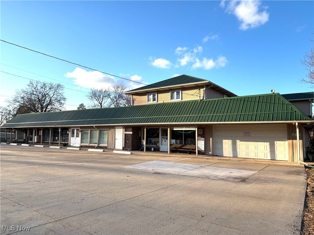 514 E Park Avenue Columbiana OH 44408