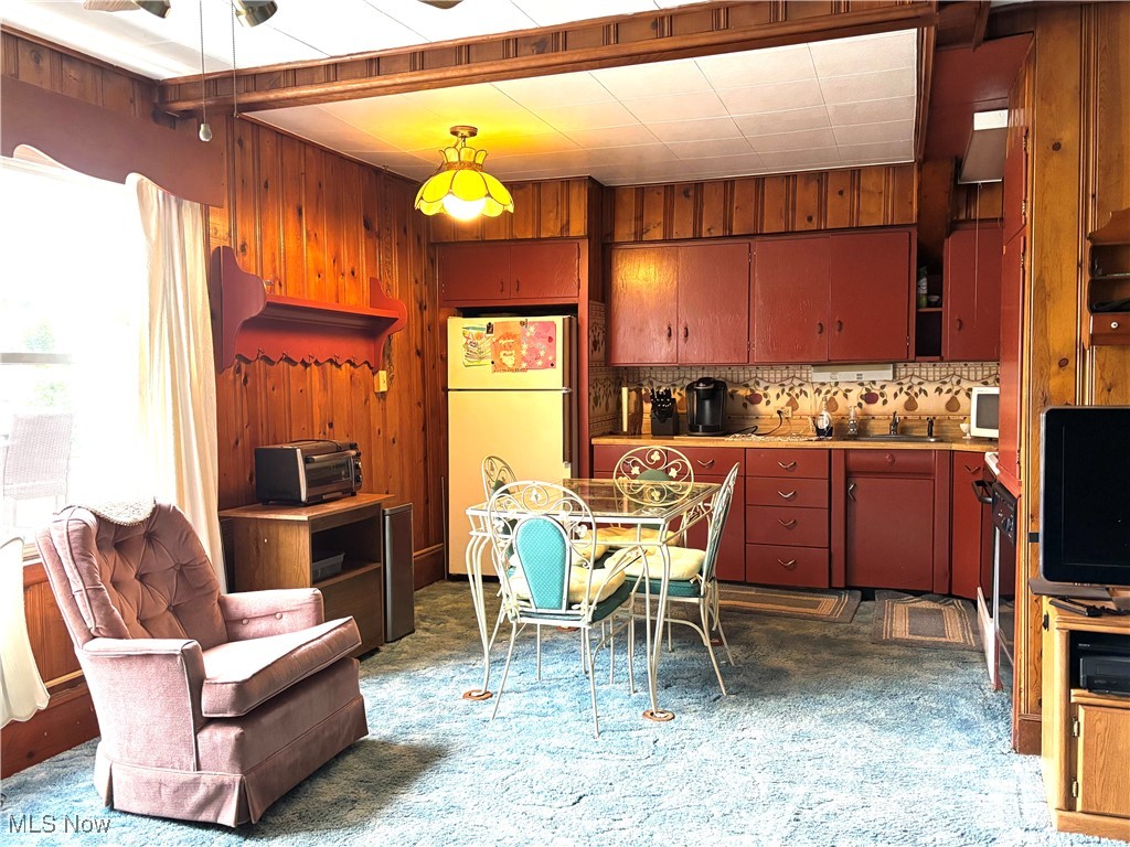 514 E Park Avenue Columbiana OH 44408