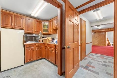 14924 Beloit Snodes Road Beloit OH 44609