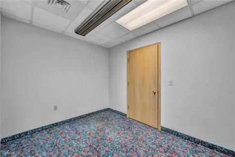 5374 Oberlin Avenue Lorain OH 44053