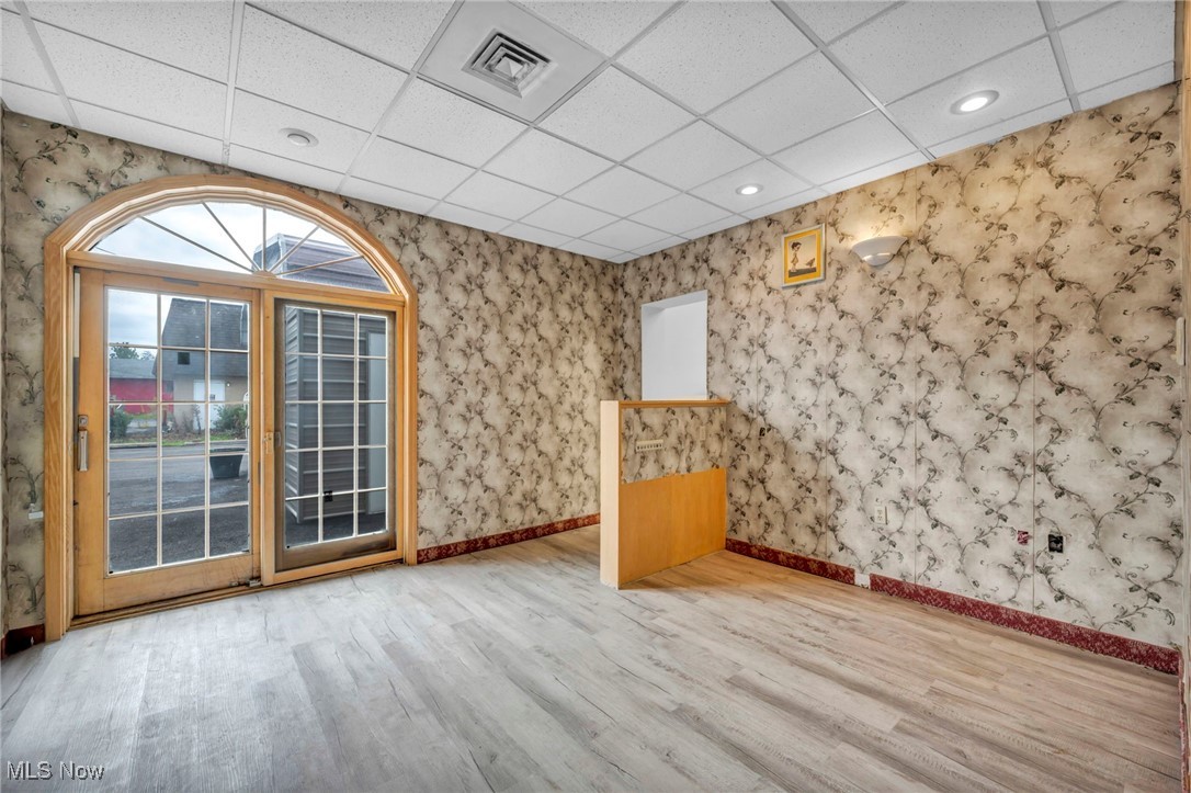 5374 Oberlin Avenue Lorain OH 44053