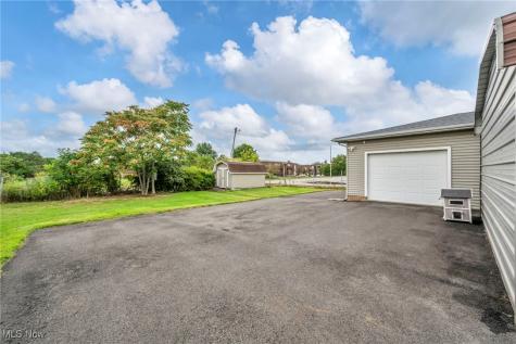 5374 Oberlin Avenue Lorain OH 44053