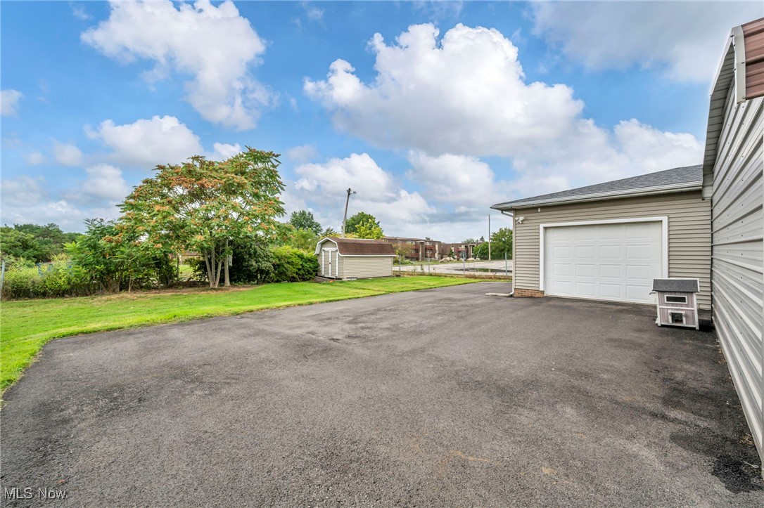 5374 Oberlin Avenue Lorain OH 44053