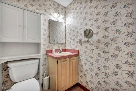 5374 Oberlin Avenue Lorain OH 44053