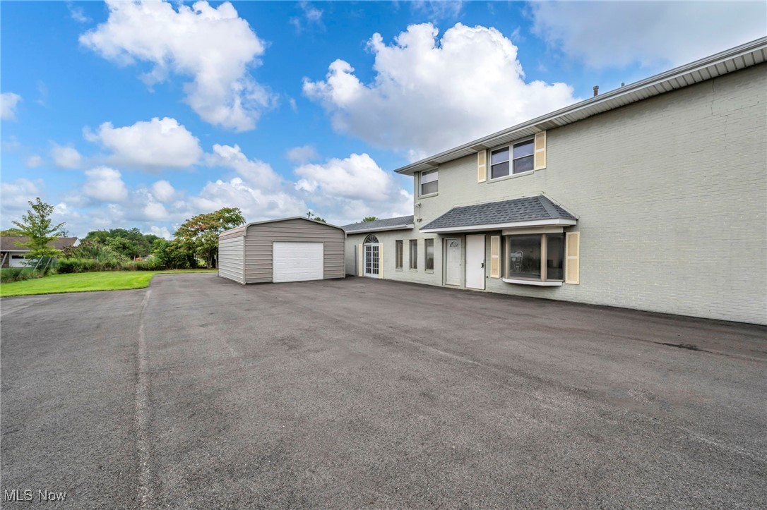 5374 Oberlin Avenue Lorain OH 44053