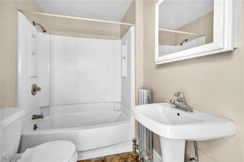 14174 Superior Road Cleveland Heights OH 44118