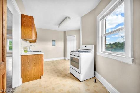 14174 Superior Road Cleveland Heights OH 44118