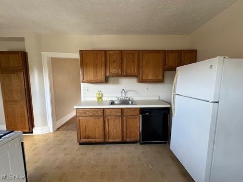 14174 Superior Road Cleveland Heights OH 44118