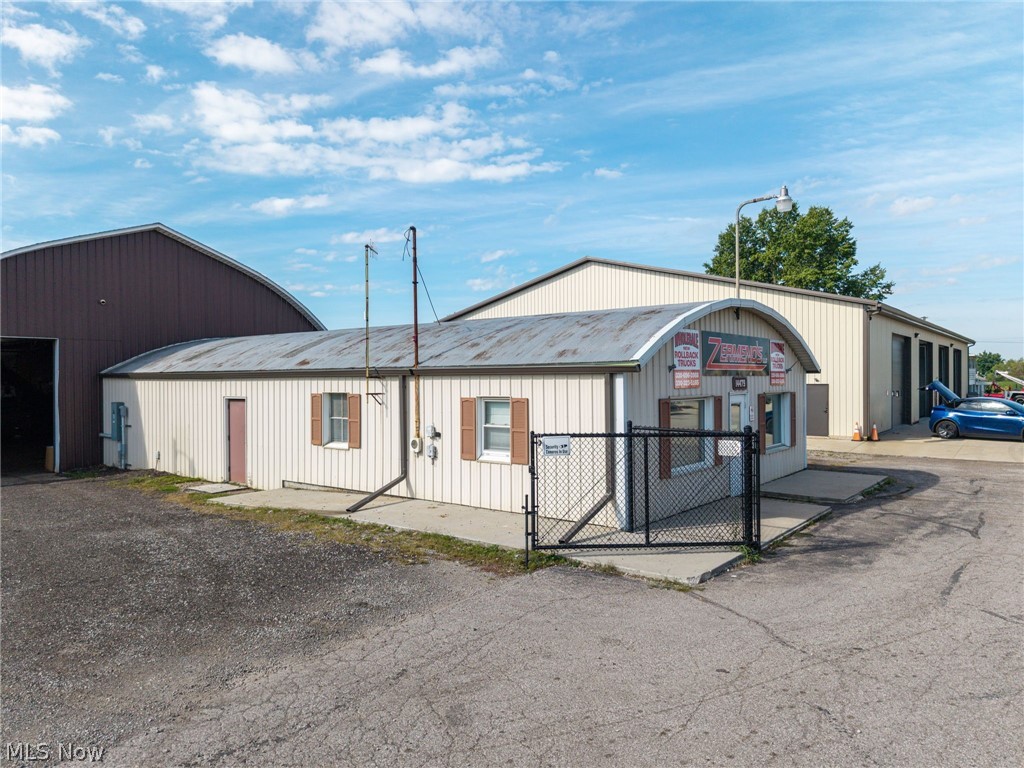14479 Lincoln Way E Dalton OH 44618