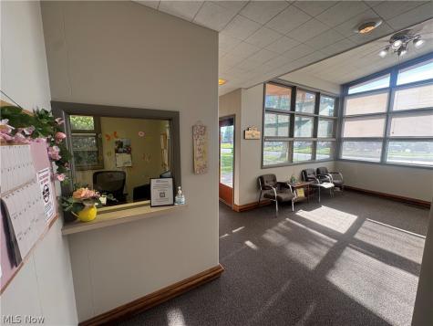 859 S Main Street Orrville OH 44667