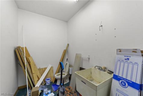 1888 E 28th Street Lorain OH 44055