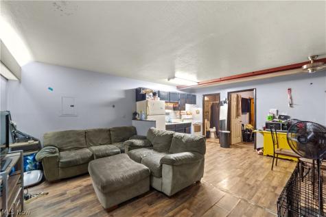 1888 E 28th Street Lorain OH 44055