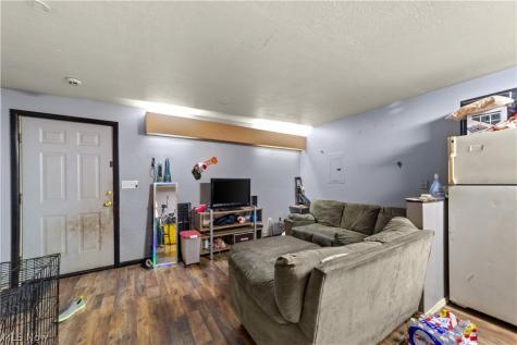 1888 E 28th Street Lorain OH 44055