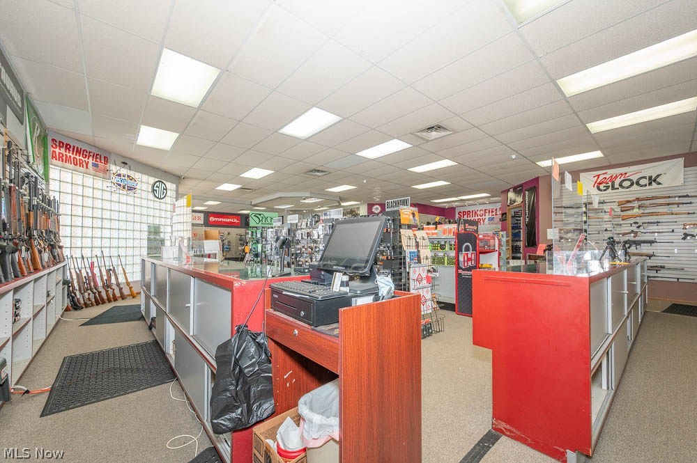 9074 Market North Lima OH 44452