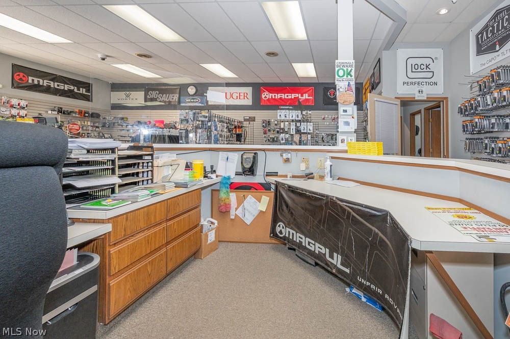 9074 Market North Lima OH 44452