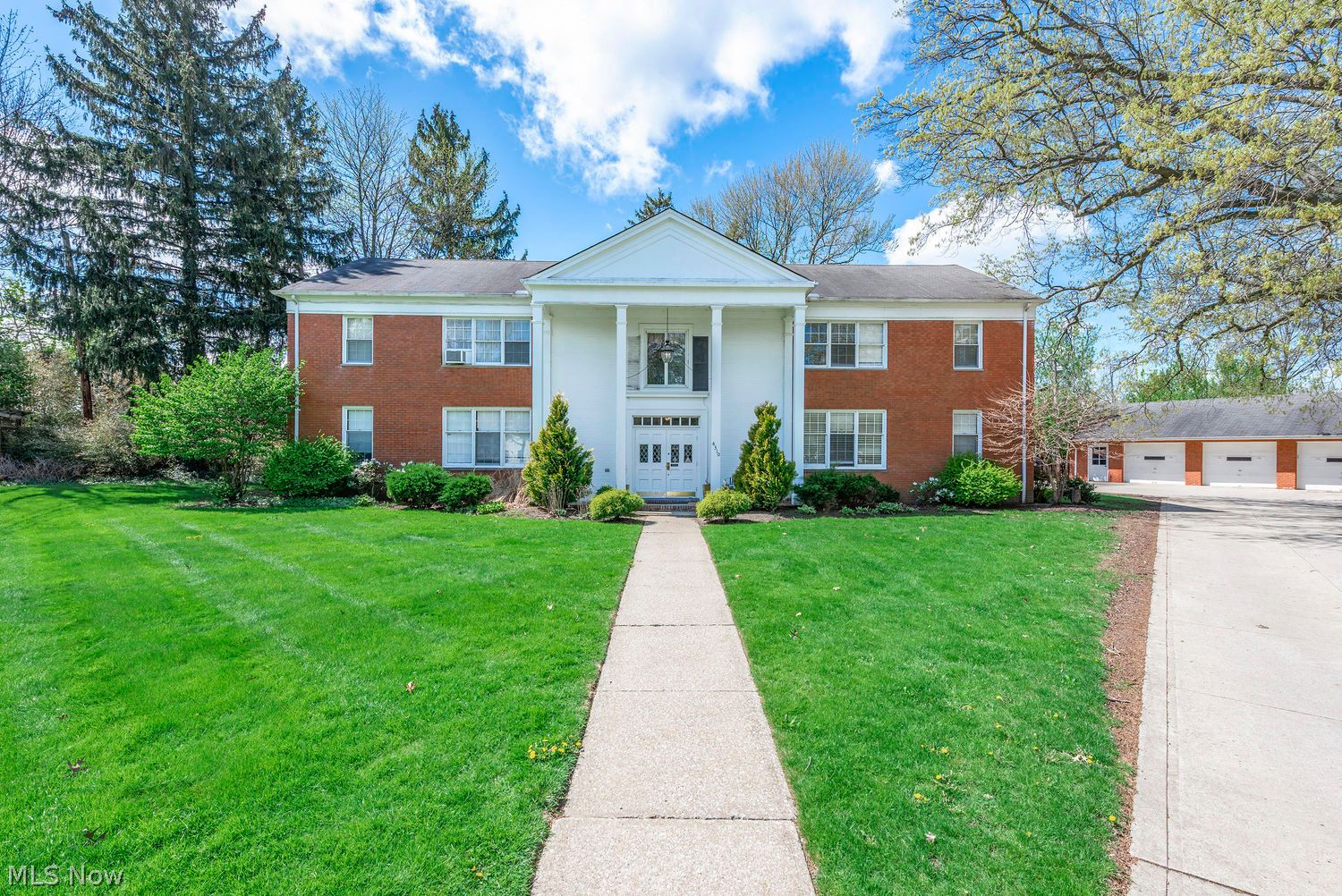 4310 Virginia Drive Fairview Park OH 44126