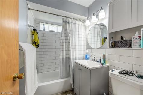 4310 Virginia Drive Fairview Park OH 44126