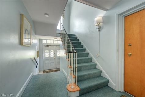 4310 Virginia Drive Fairview Park OH 44126