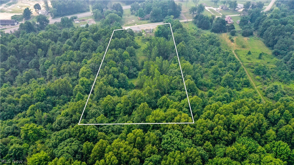 3306 Salem Warren Road Warren OH 44481