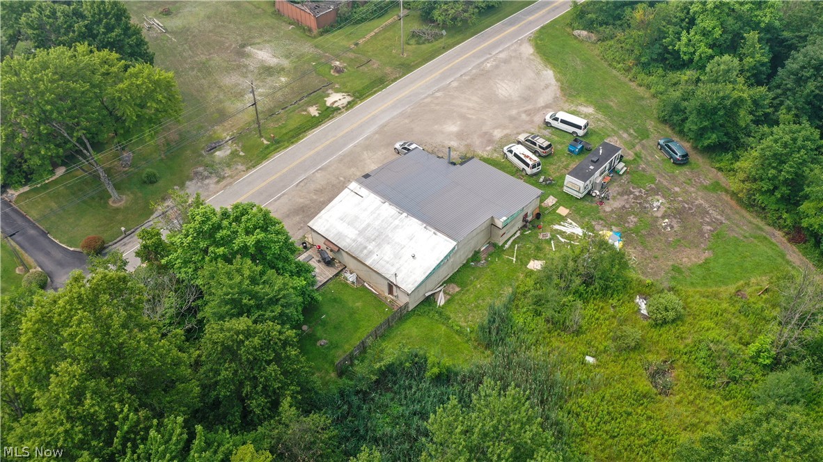 3306 Salem Warren Road Warren OH 44481