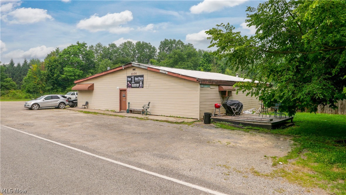 3306 Salem Warren Road Warren OH 44481