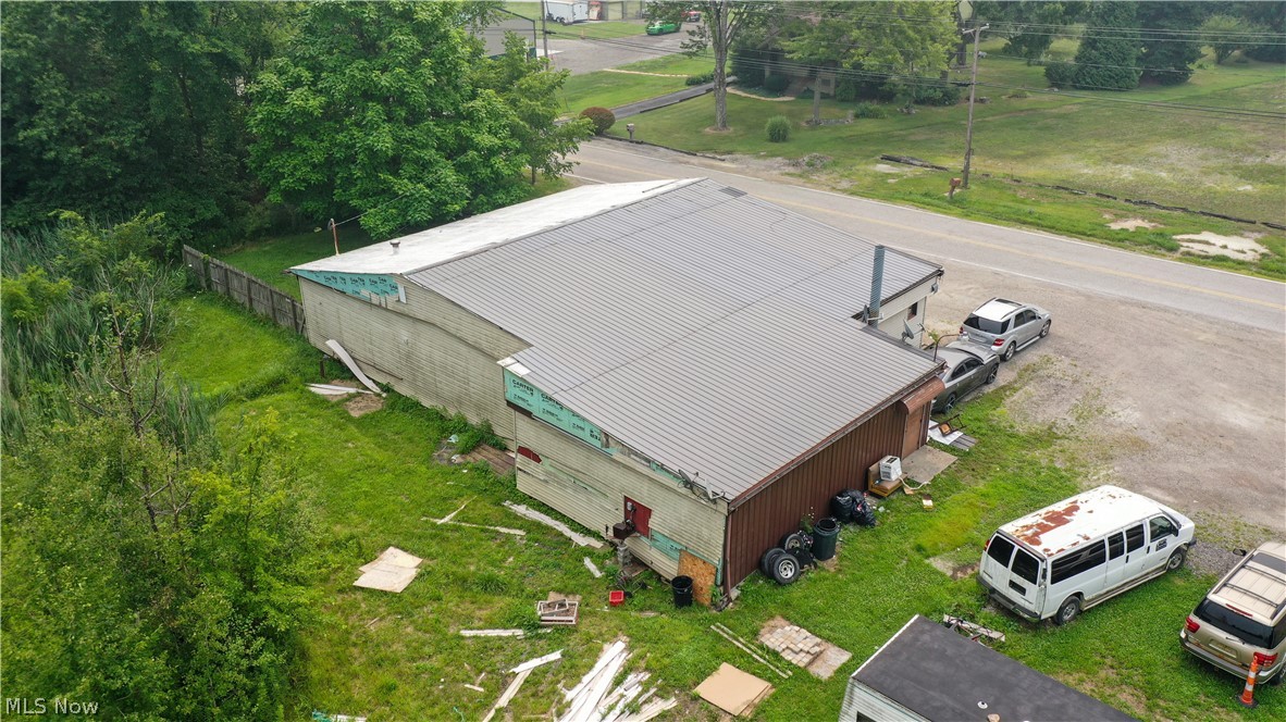 3306 Salem Warren Road Warren OH 44481
