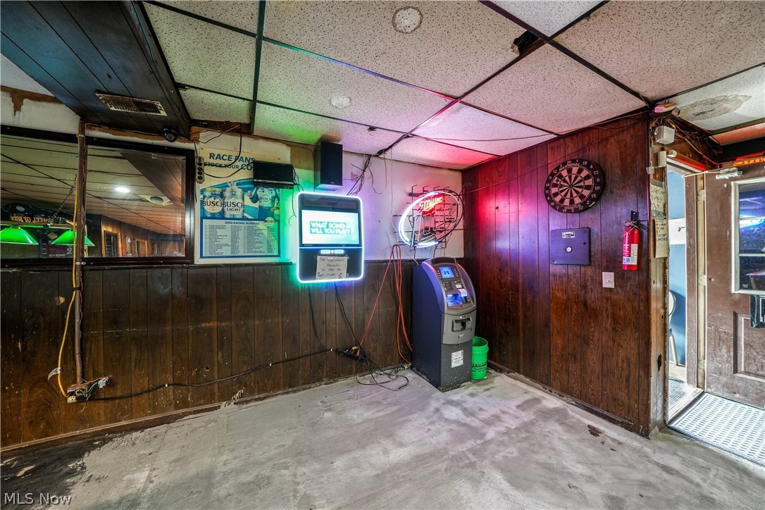 3306 Salem Warren Road Warren OH 44481