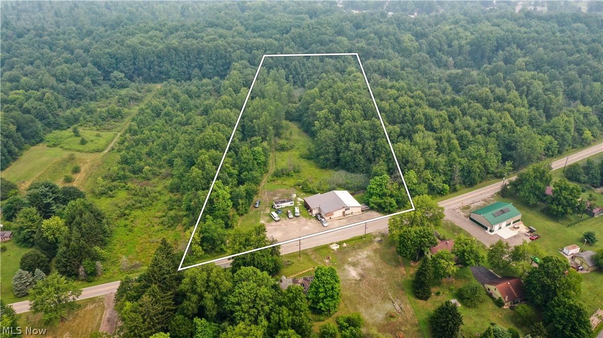 3306 Salem Warren Road Warren OH 44481
