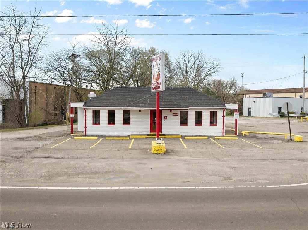 1494 Waterloo Road Barberton OH 44203