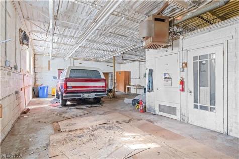 1494 Waterloo Road Barberton OH 44203