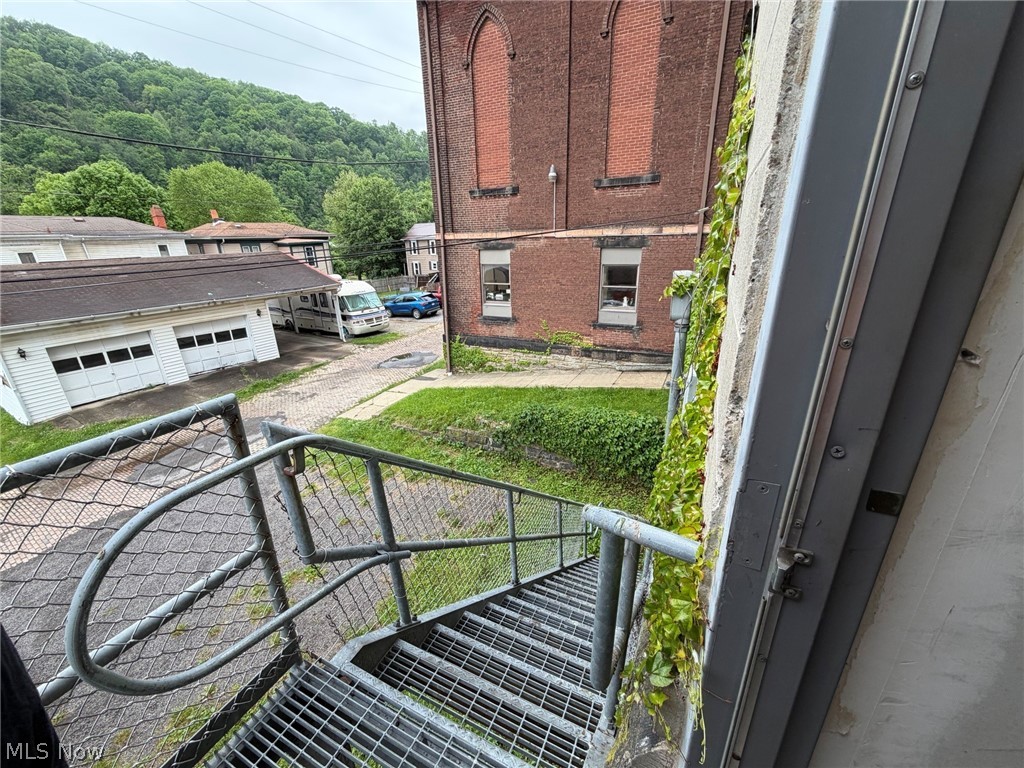 521-525 Main Street Wellsville OH 43968