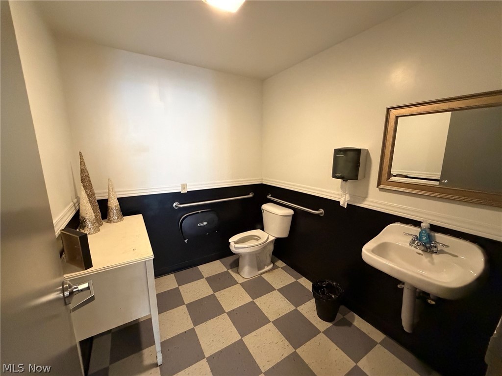 521-525 Main Street Wellsville OH 43968