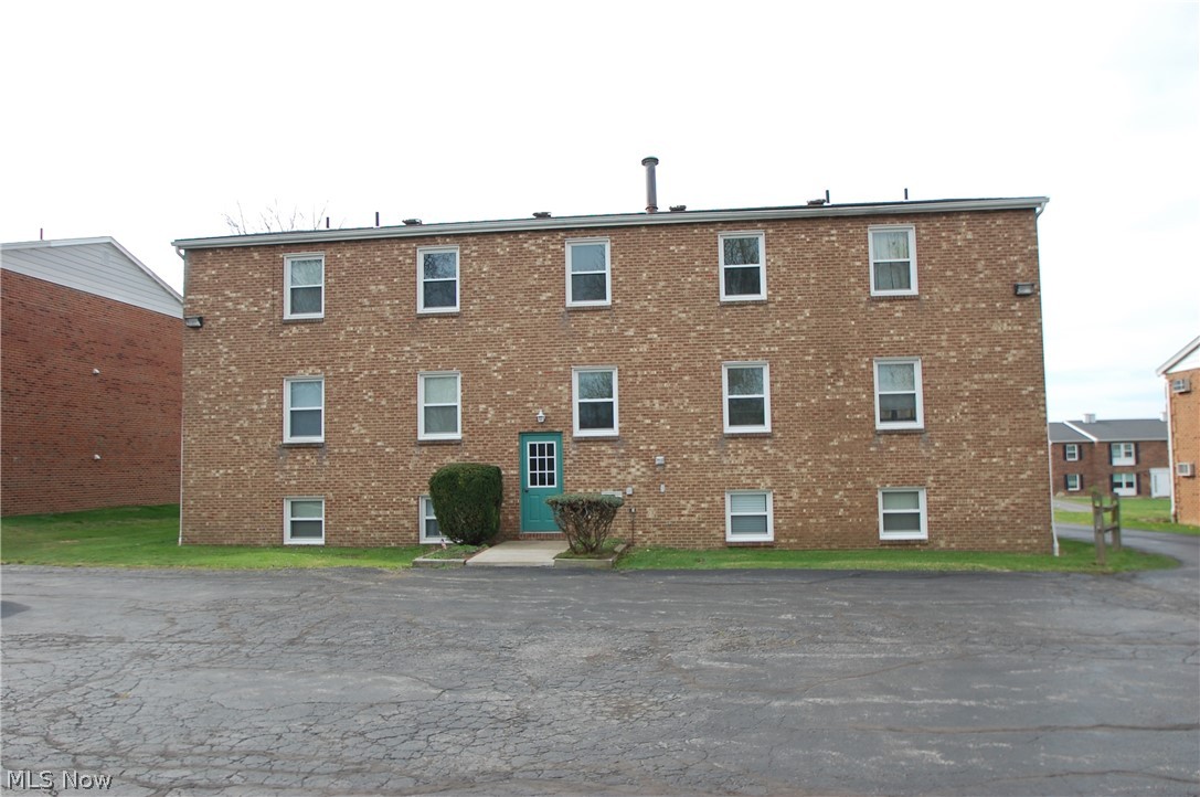 35 Carter Circle Boardman OH 44512