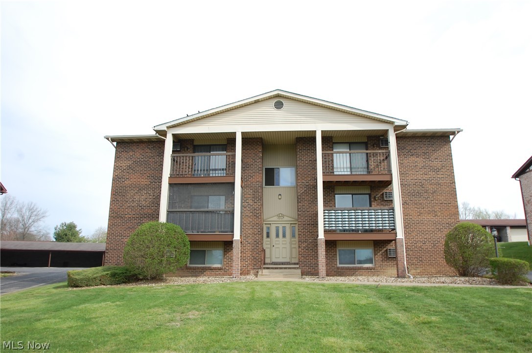 35 Carter Circle Boardman OH 44512