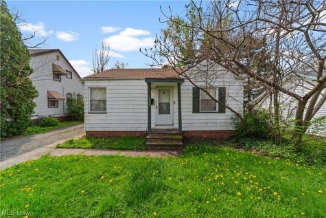 4898 E 95th Street Garfield Heights OH 44125