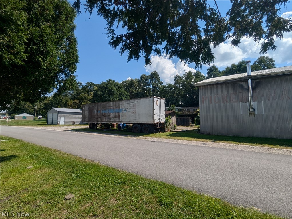 317 E Church Street Barnesville OH 43713