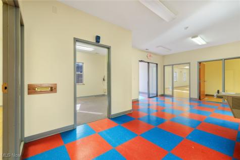 112 W 4th Street East Liverpool OH 43920