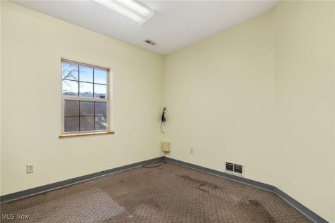 112 W 4th Street East Liverpool OH 43920