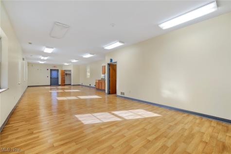 112 W 4th Street East Liverpool OH 43920