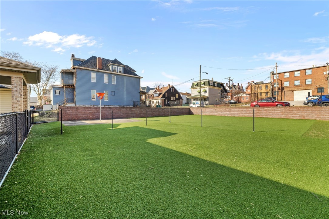 112 W 4th Street East Liverpool OH 43920