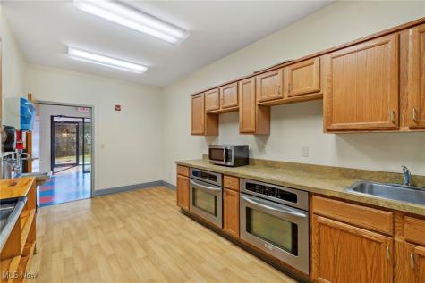 112 W 4th Street East Liverpool OH 43920