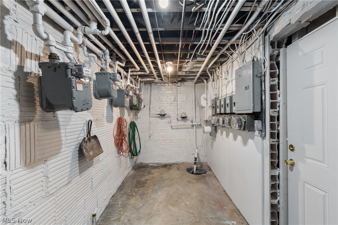 1305 Brown Street Akron OH 44301