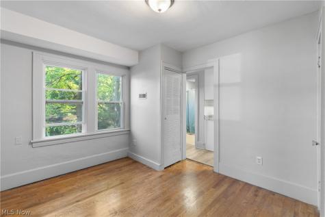 1305 Brown Street Akron OH 44301