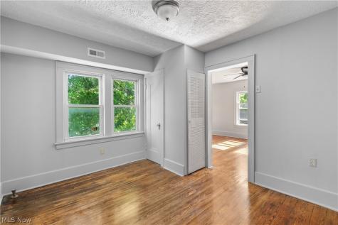1305 Brown Street Akron OH 44301