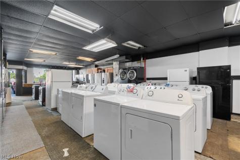 1305 Brown Street Akron OH 44301