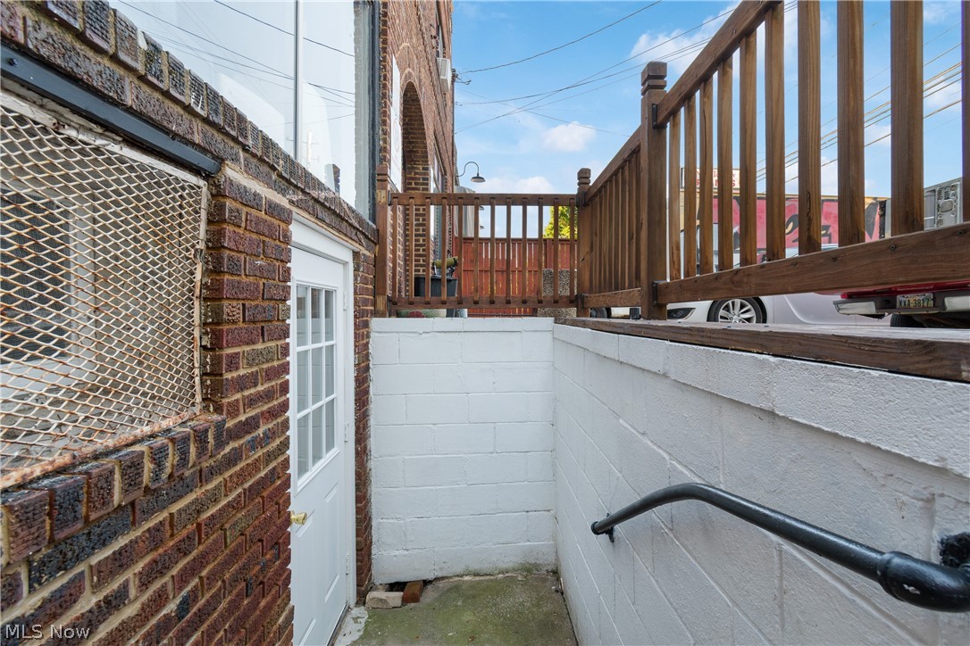 1305 Brown Street Akron OH 44301