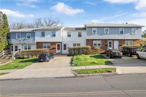 2161 Thurmont Road Akron OH 44313