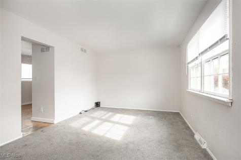 2161 Thurmont Road Akron OH 44313